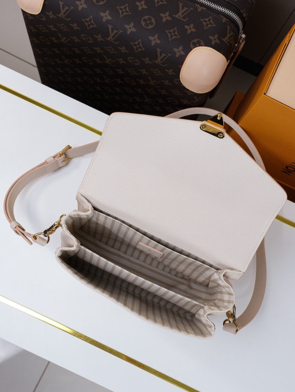 Anum Bags LVn Luxury Bag --79832