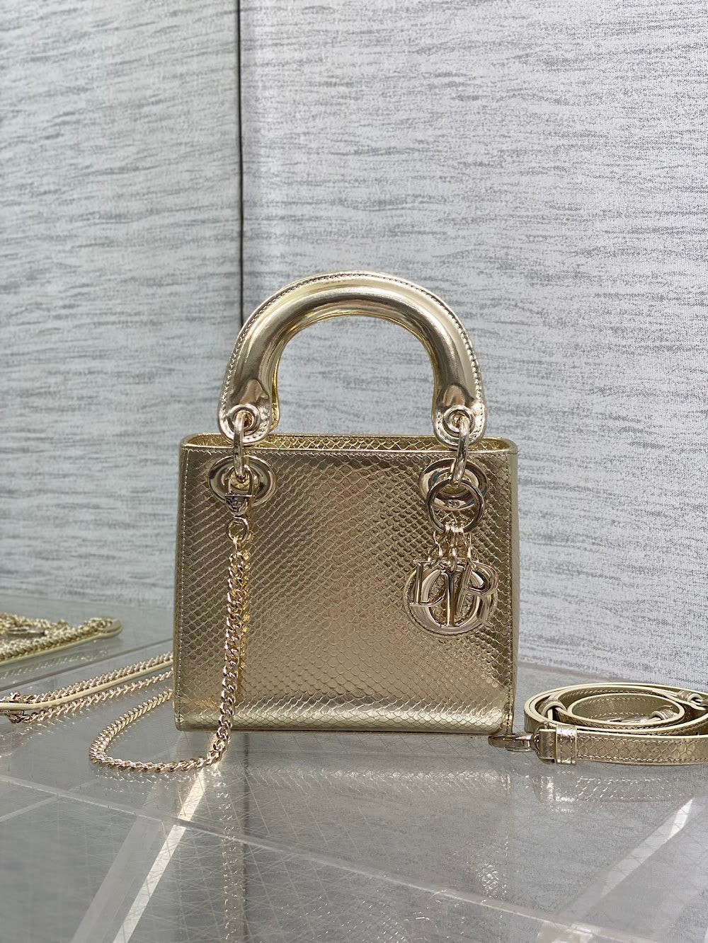 new-designer-premium-bags-nm16764