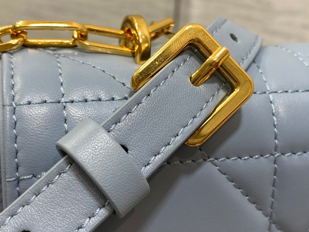 new-luxury-designer-bags-nm16093