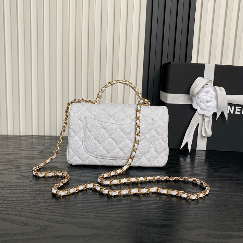 new-luxury-designer-bags-nm9887