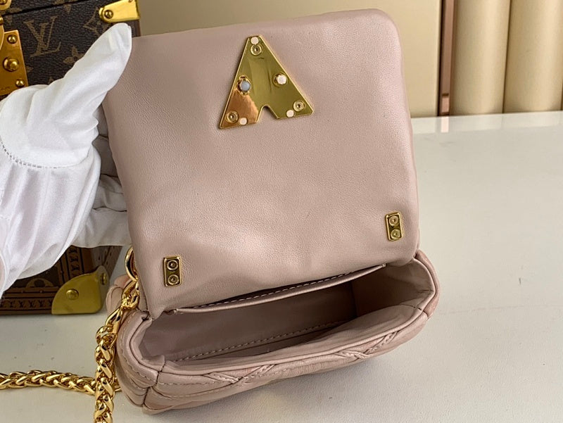 Anum Bags ln Luxury Bag --58403