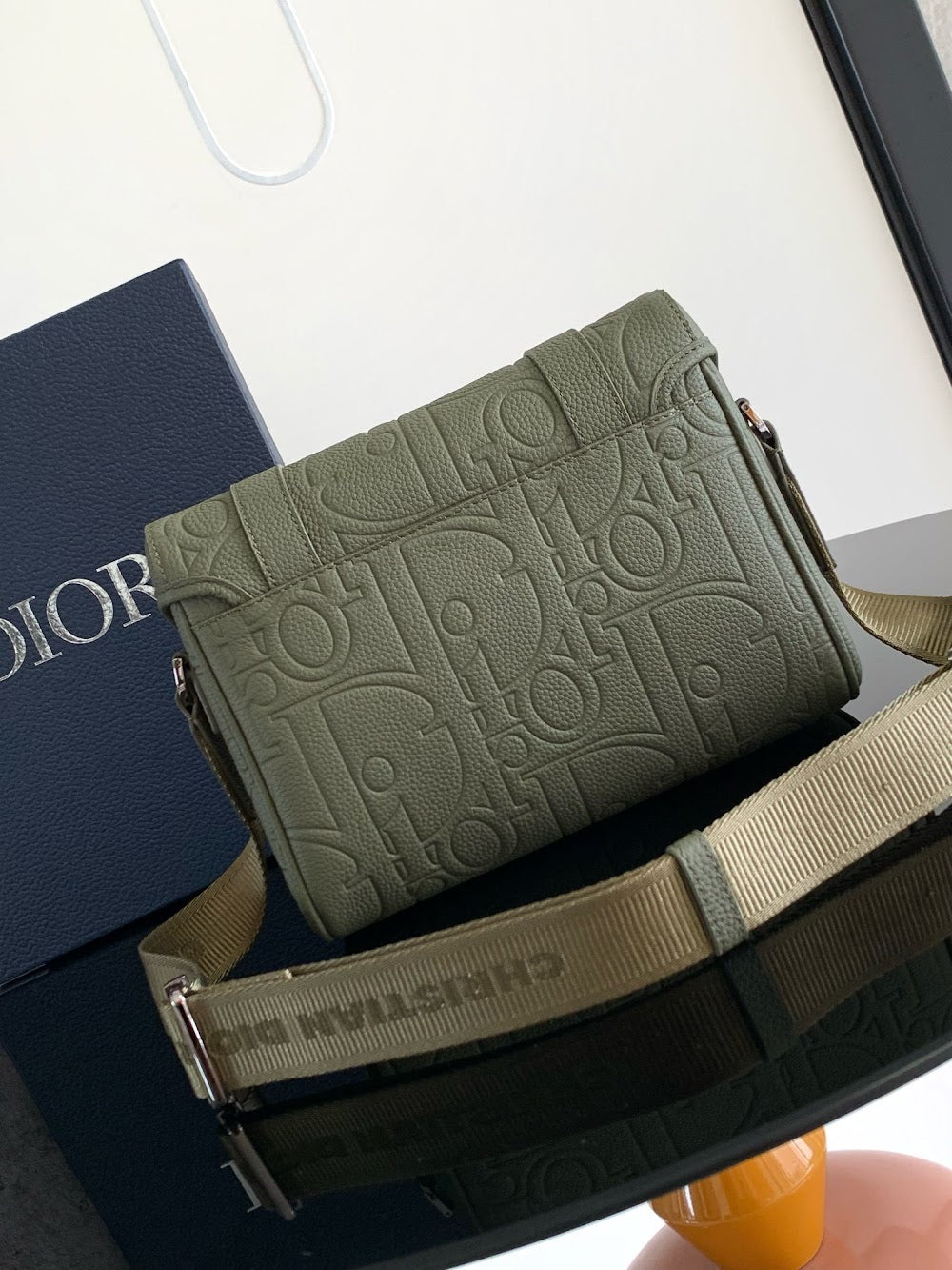 new-luxury-designer-bags-nm15985