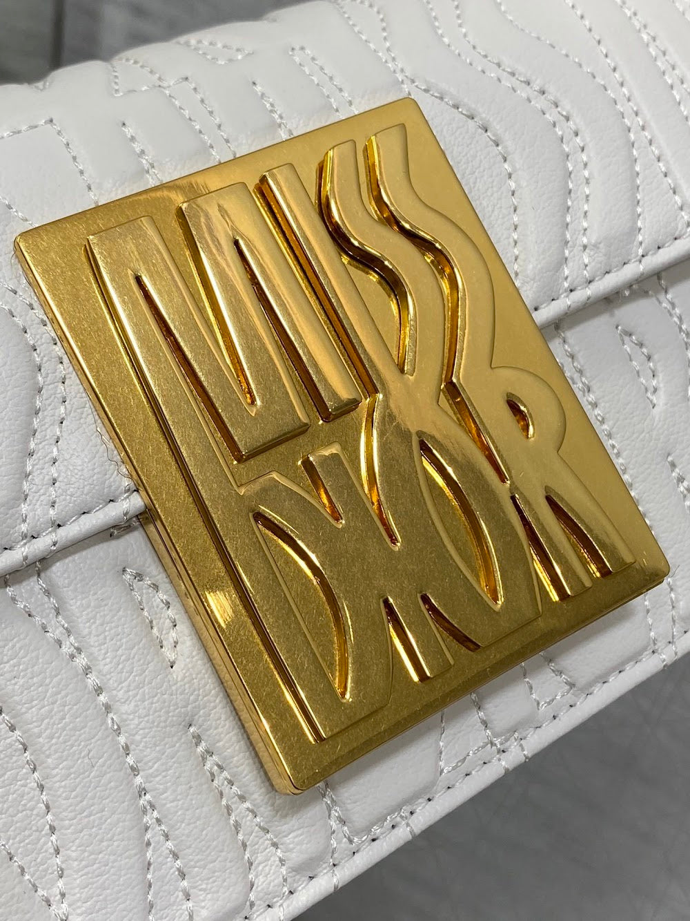new-luxury-designer-bags-nm16102