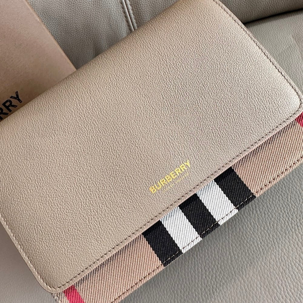 Ezyycart Bags Burberryn Luxury Bag --92094