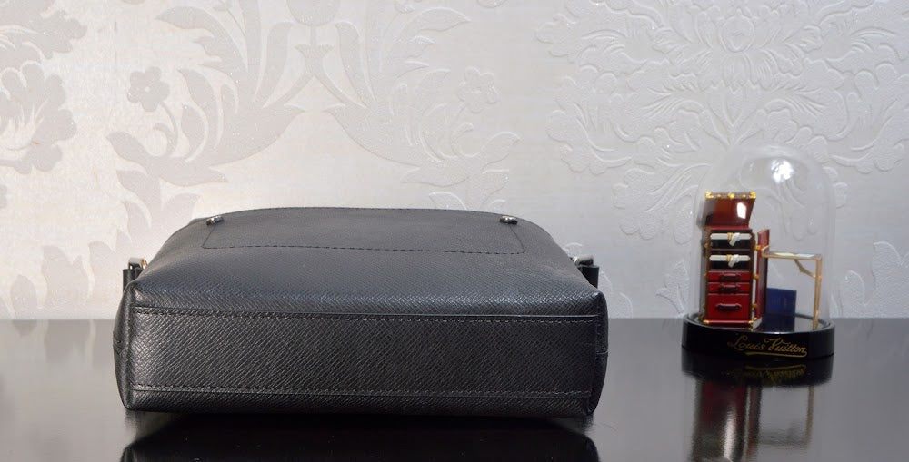 Anum Bags ln Luxury Bag --59193