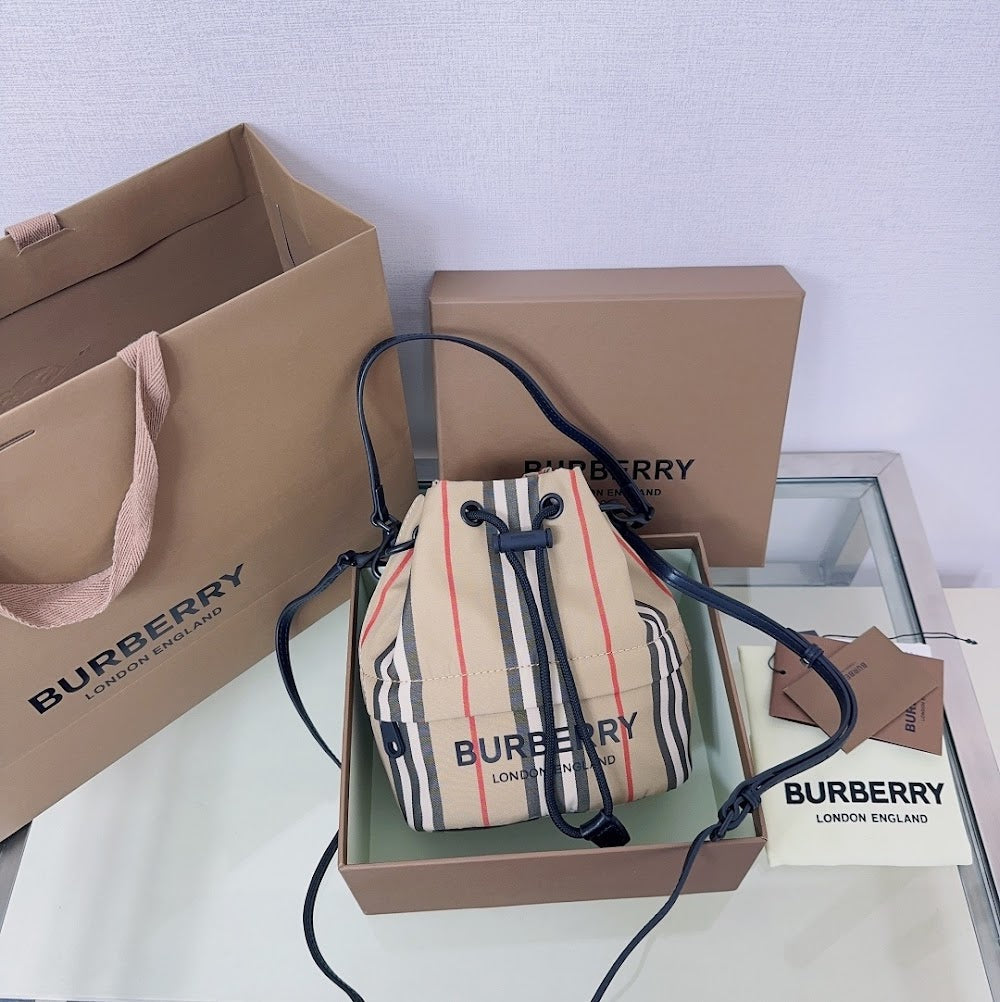Ezyycart Bags Burberryn Luxury Bag --91627