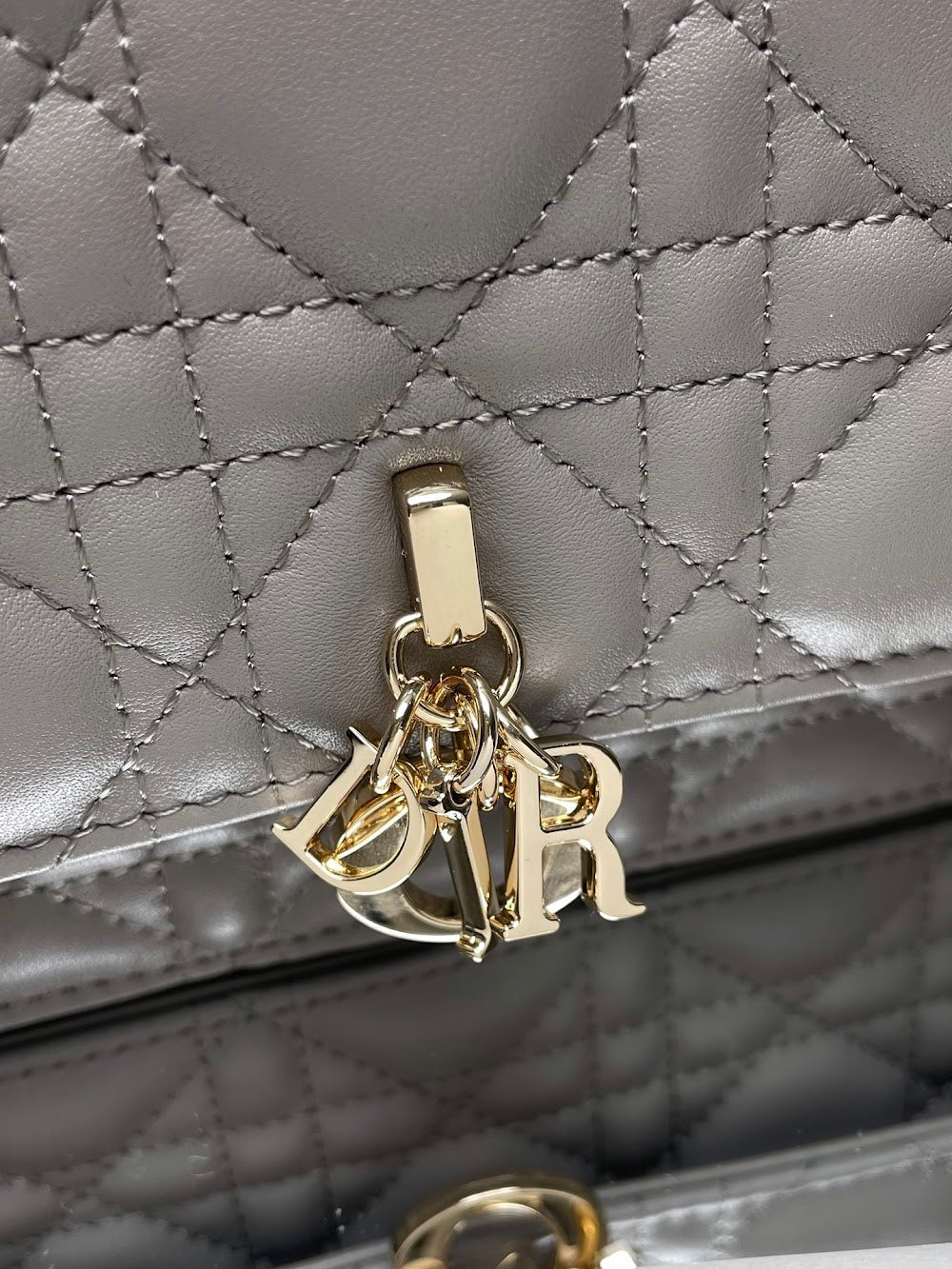 new-designer-premium-bags-nm15922