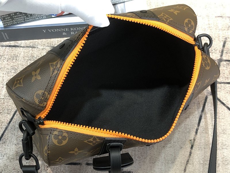 Anum Bags ln Luxury Bag --59575