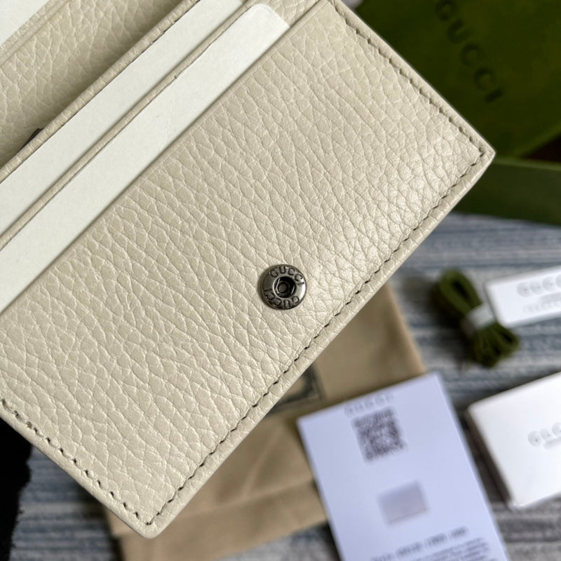 new-luxury-designer-bags-nm19040