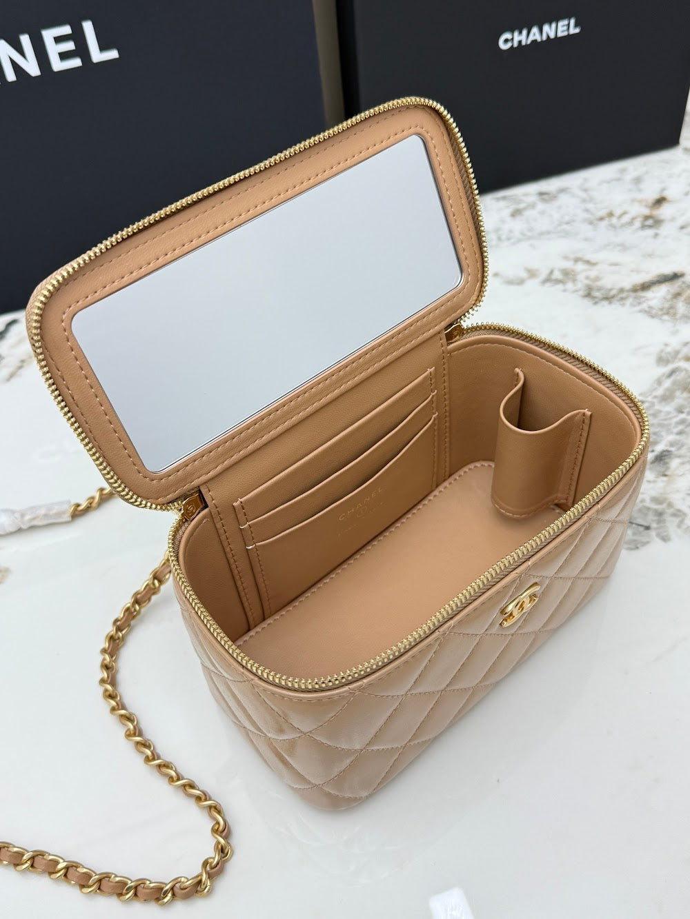 Anum Bags CHn Luxury Bag --113842