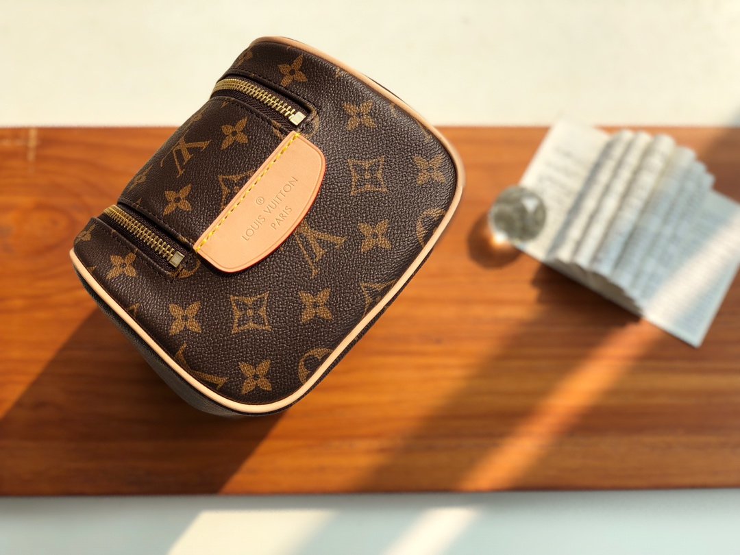 Anum Bags Elite Carryalls
