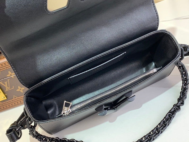 Anum Bags ln Luxury Bag --56471