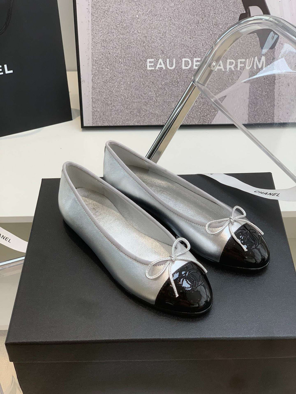 Anum Bags CHL SILVER BALLET FLATS