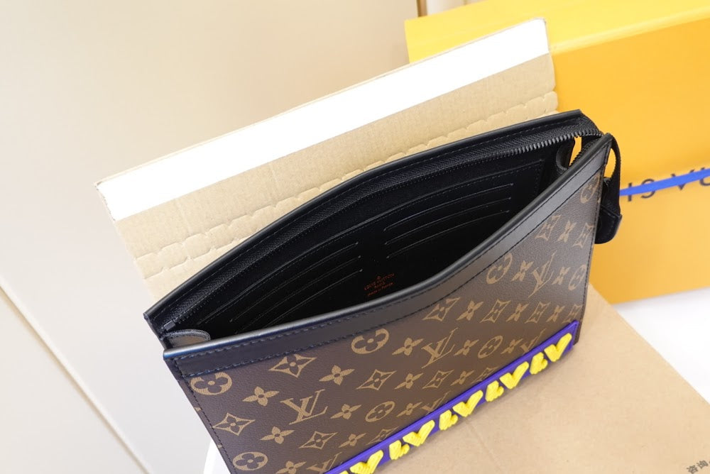 Anum Bags ln Luxury Bag --58331