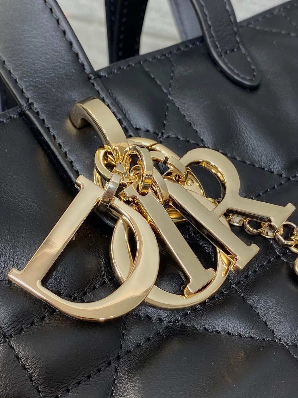 new-designer-premium-bags-nm16893