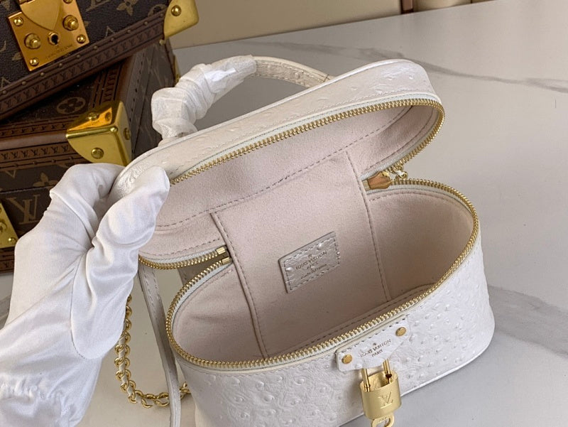 Anum Bags ln Luxury Bag --58255