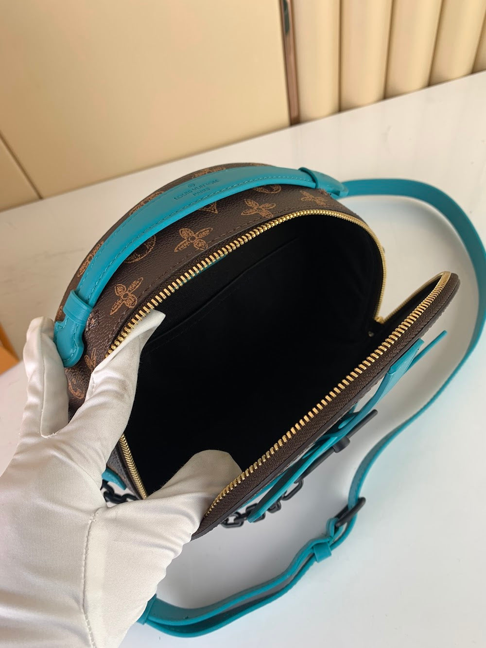 Anum Bags ln Luxury Bag --60769