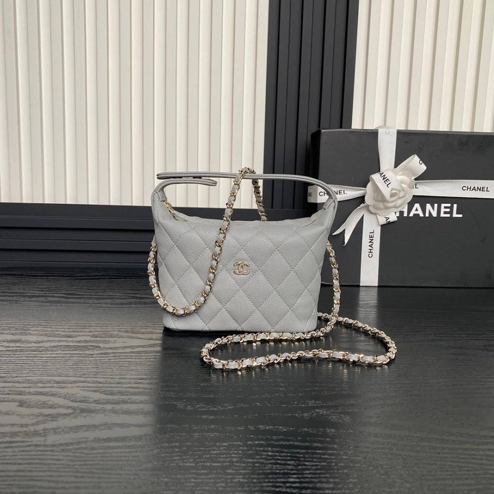 new-luxury-designer-bags-nm9502