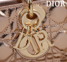 new-designer-premium-bags-nm7405