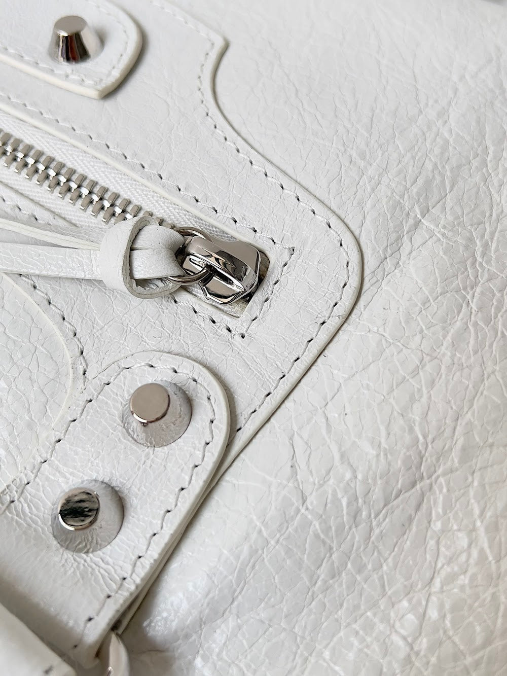 Ezyycart Bags Balenciaga Luxury Bag --111176