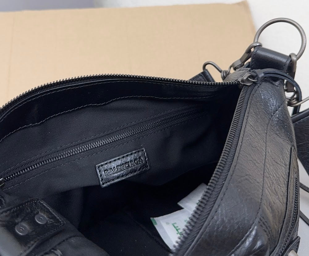 Ezyycart Bags Balenciaga Luxury Bag --111250