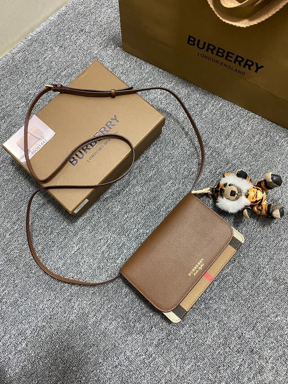 Ezyycart Bags Burberryn Luxury Bag --92565