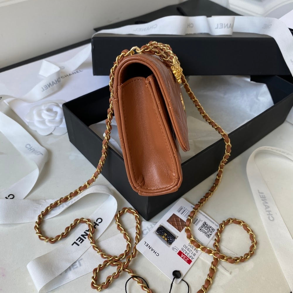 new-luxury-designer-bags-nm20635