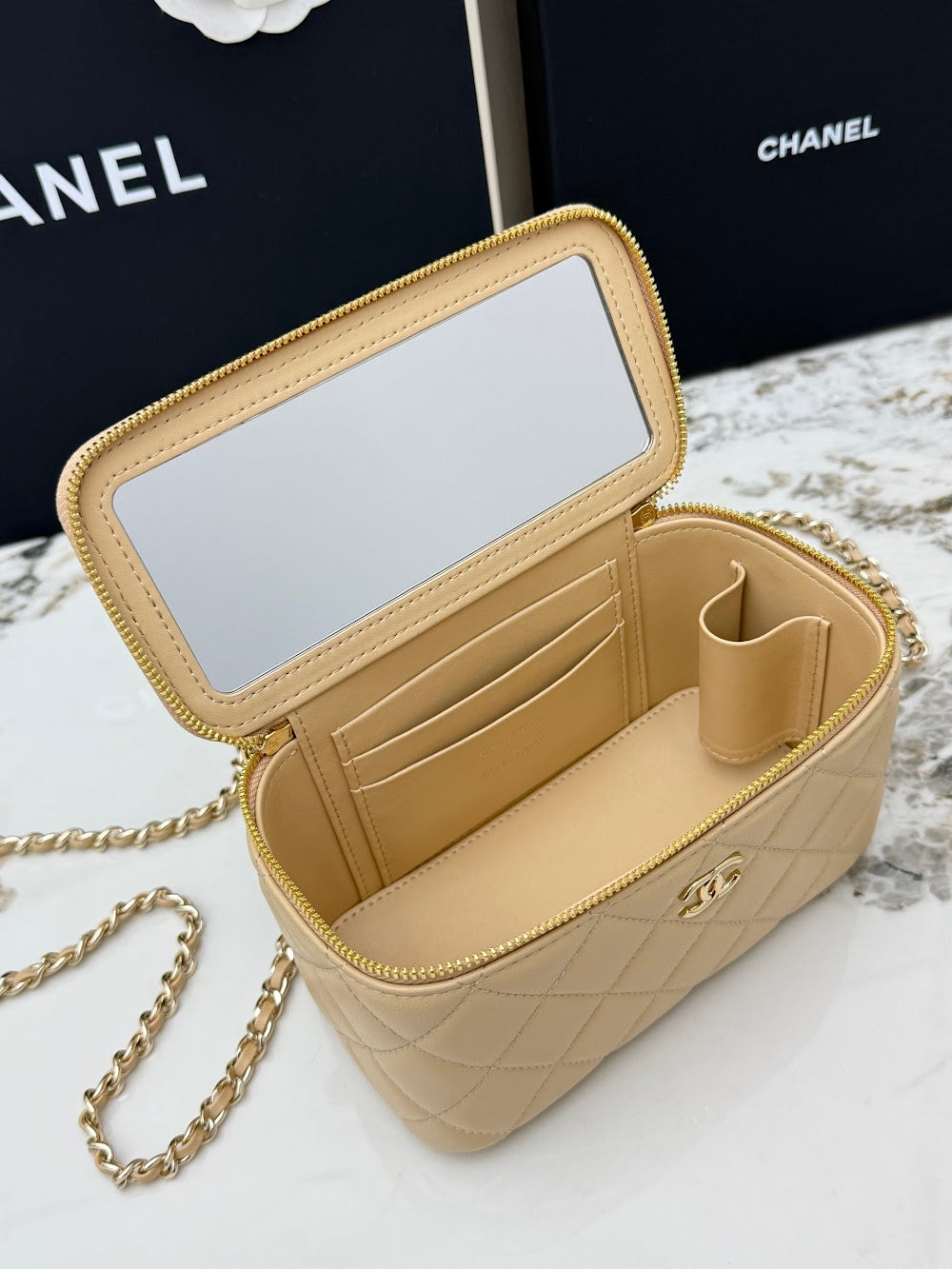 Anum Bags CHn Luxury Bag --113751