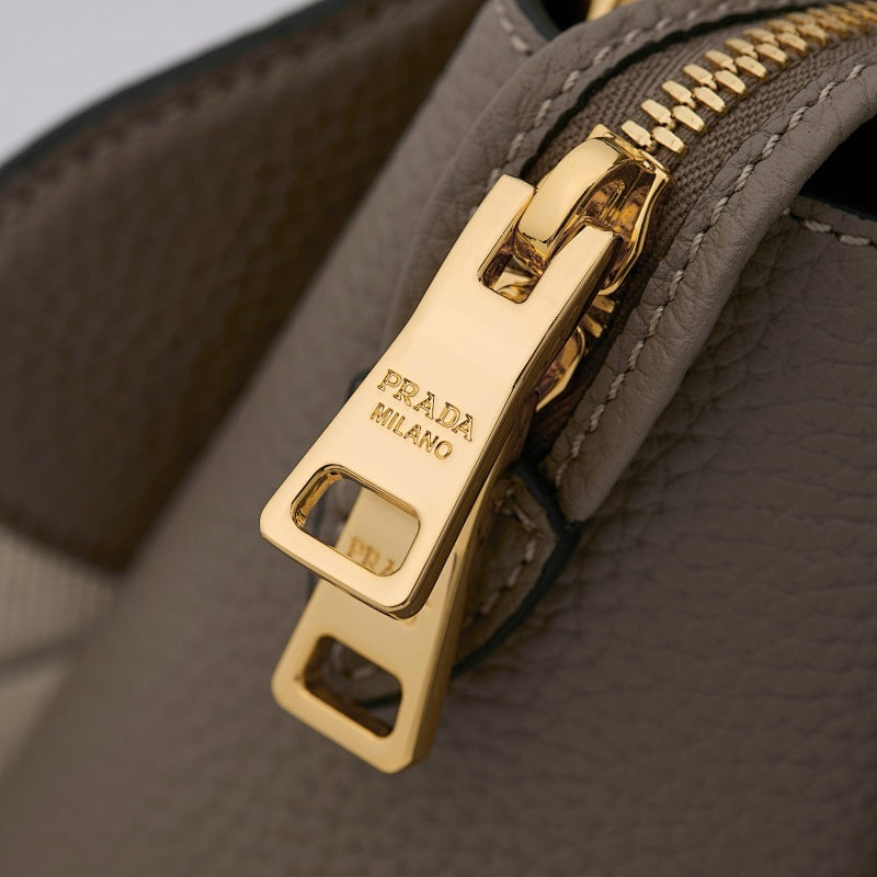 Ezyycart Bags pradn Luxury Bag --74458