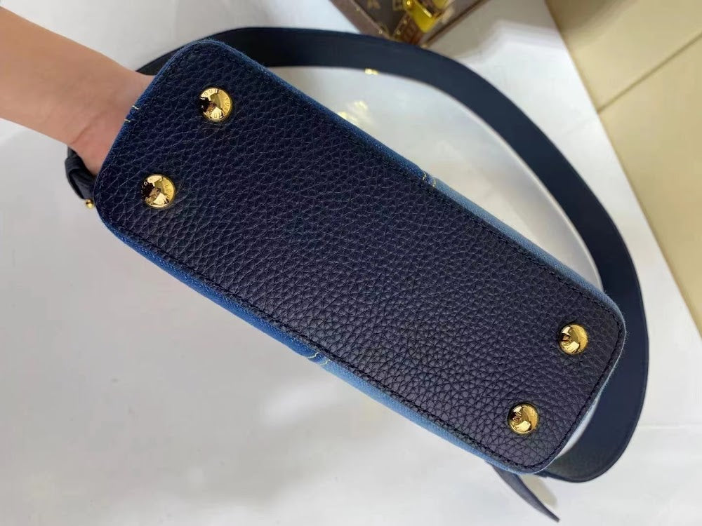 Anum Bags ln Luxury Bag --60749