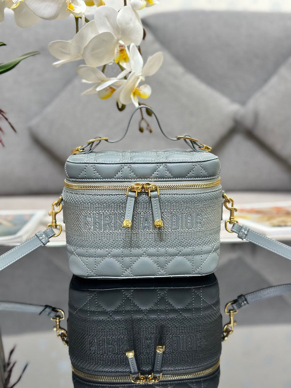 Anum Bags MV - Dir Bags - 080