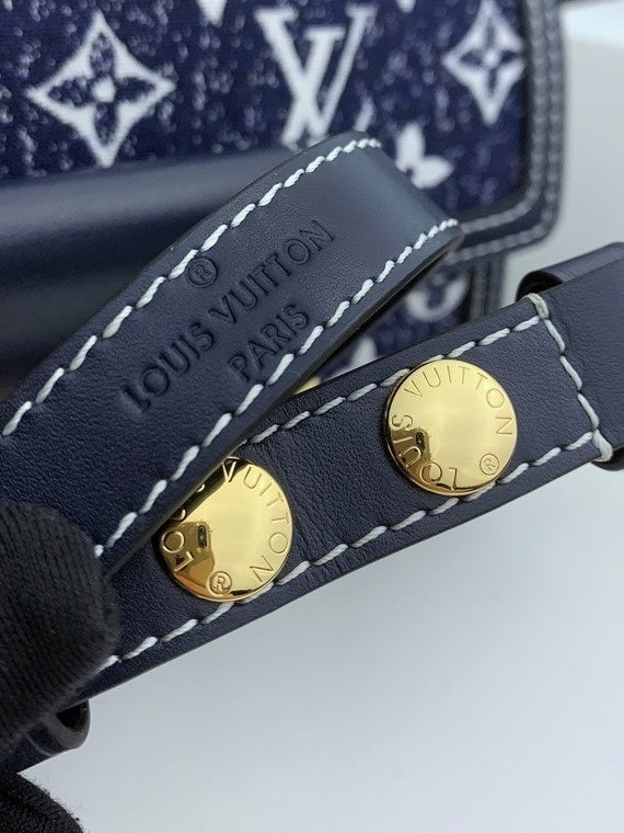 Anum Bags ln Luxury Bag --60683