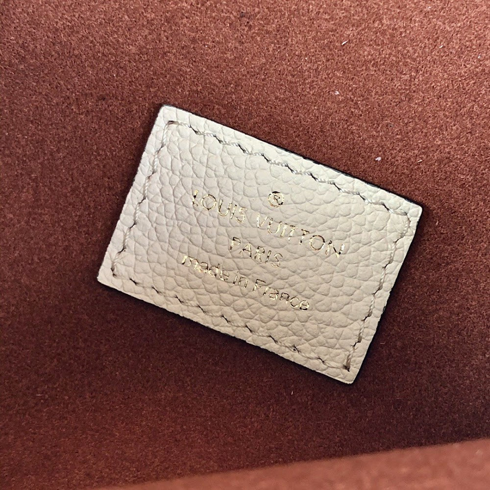 Anum Bags ln Luxury Bag --56716
