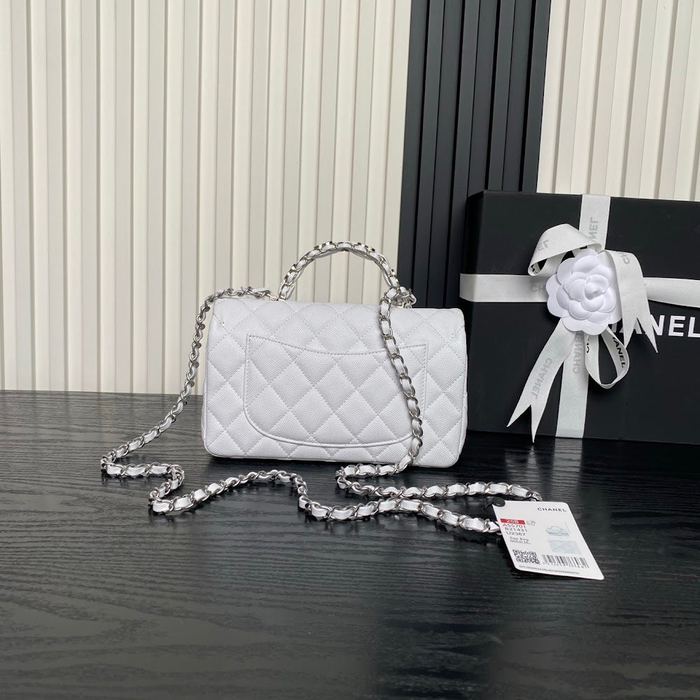 new-luxury-designer-bags-nm9886