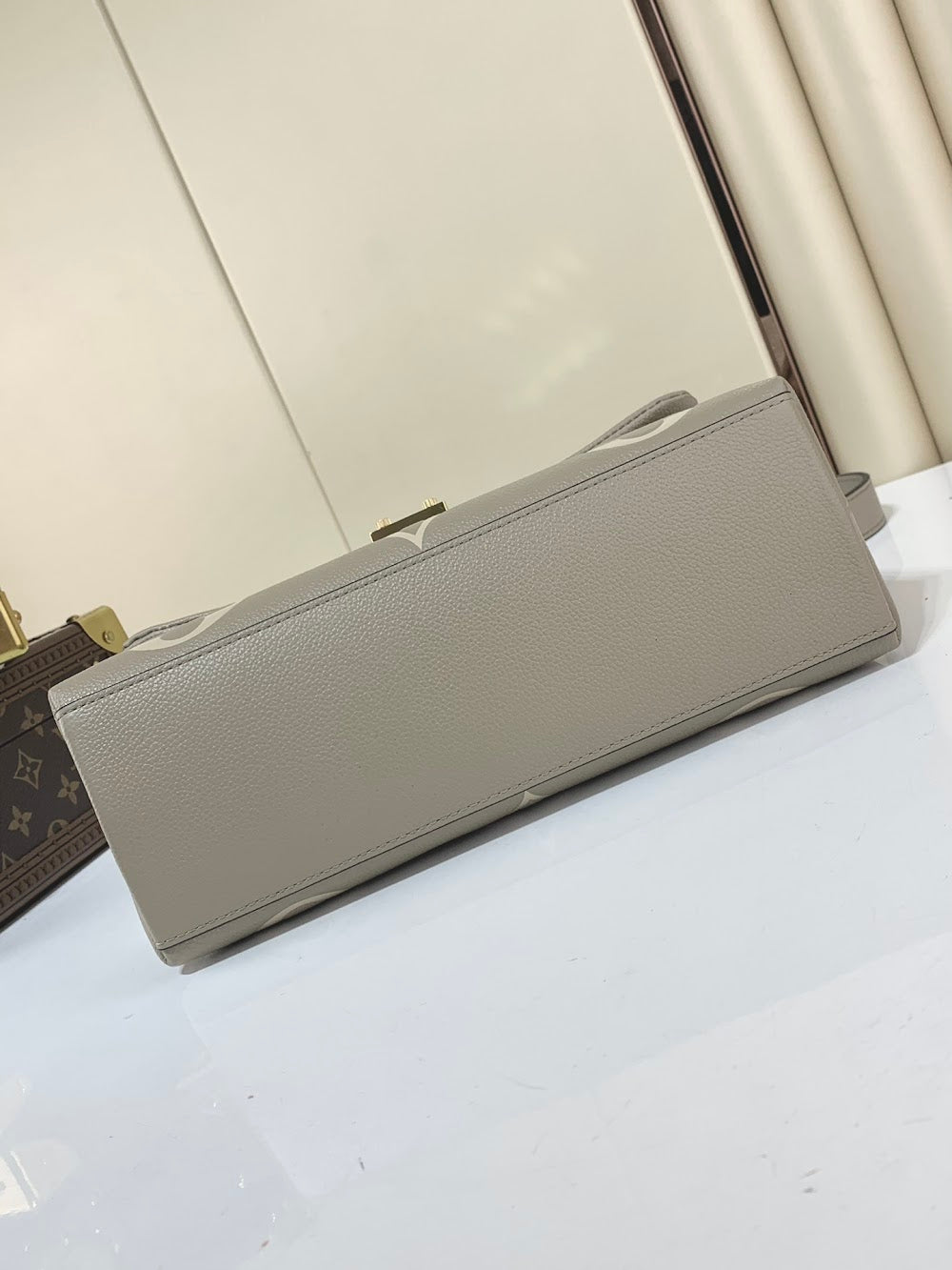 Anum Bags ln Luxury Bag --61008