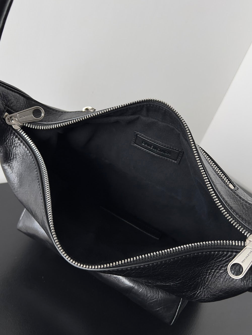 Ezyycart Bags Balenciaga Luxury Bag --111297