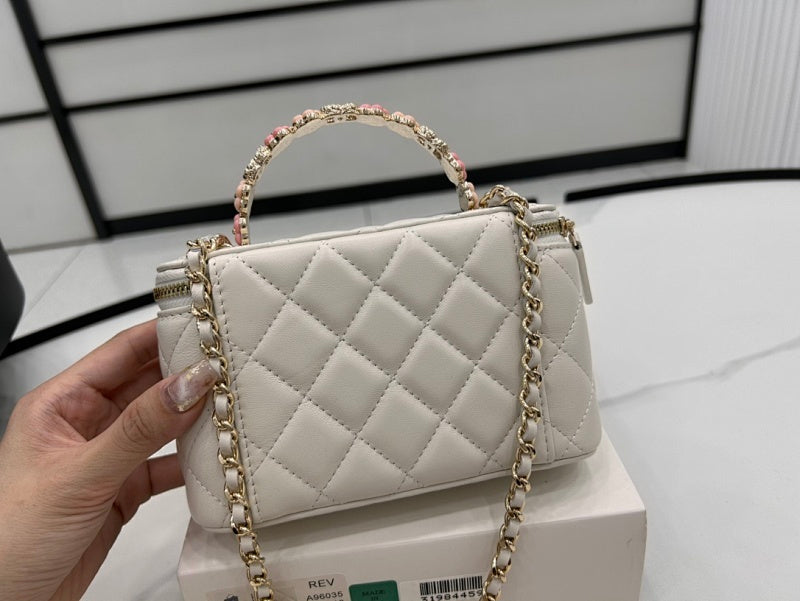 new-luxury-designer-bags-nm19857