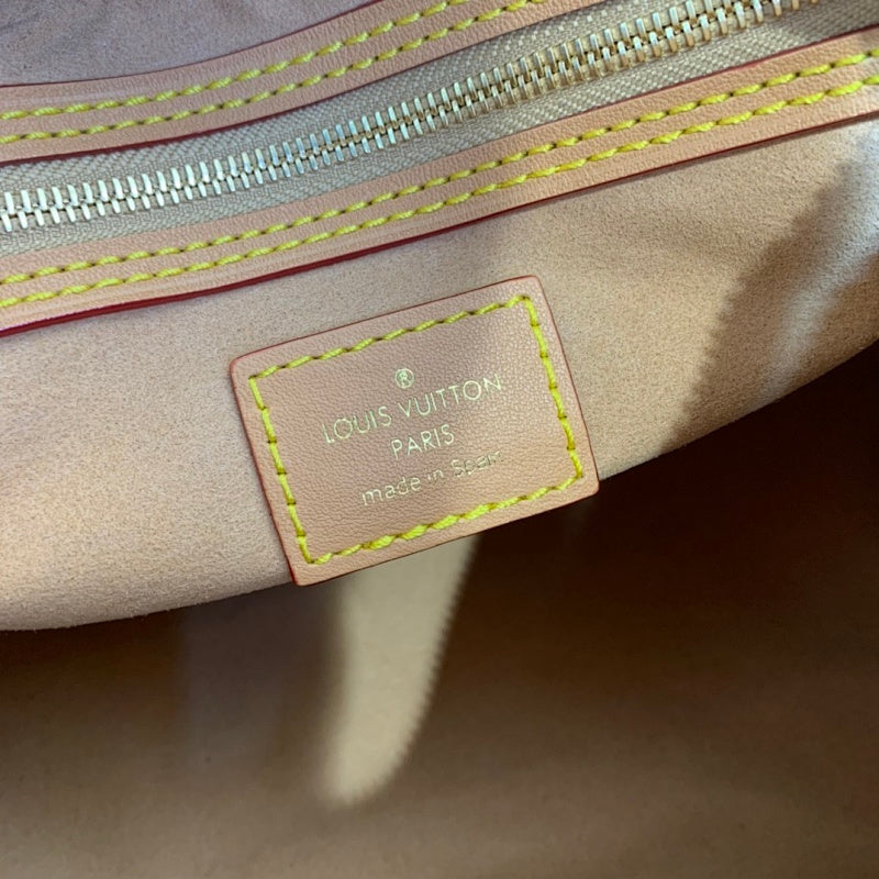 Anum Bags ln Luxury Bag --60001