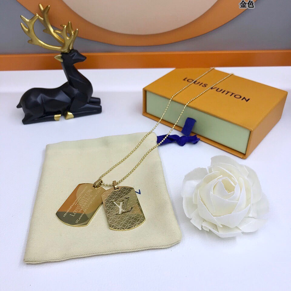Anum Bags Necklace LUV021