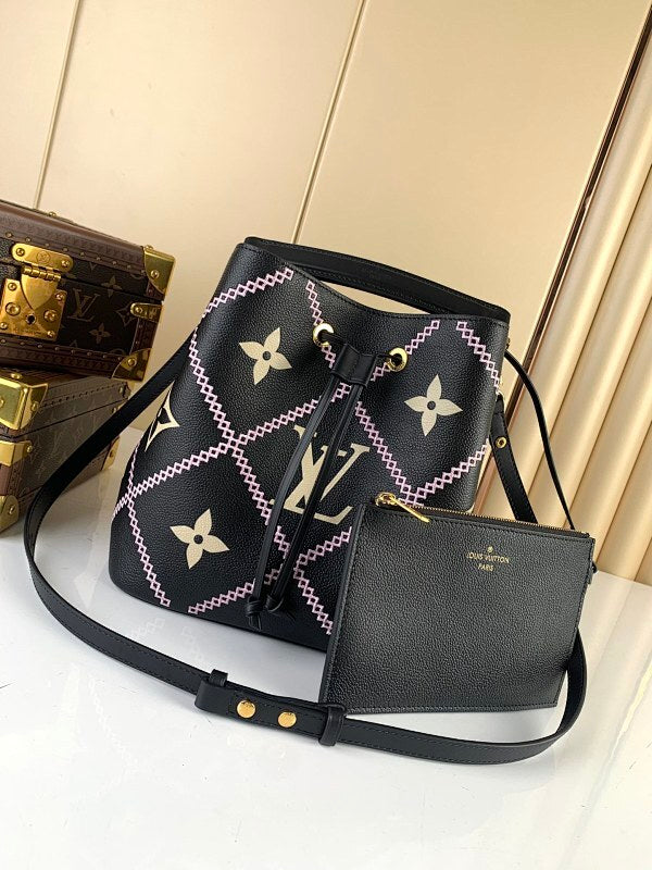 Anum Bags ln Luxury Bag --60789