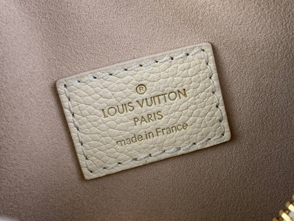 Anum Bags ln Luxury Bag --58859