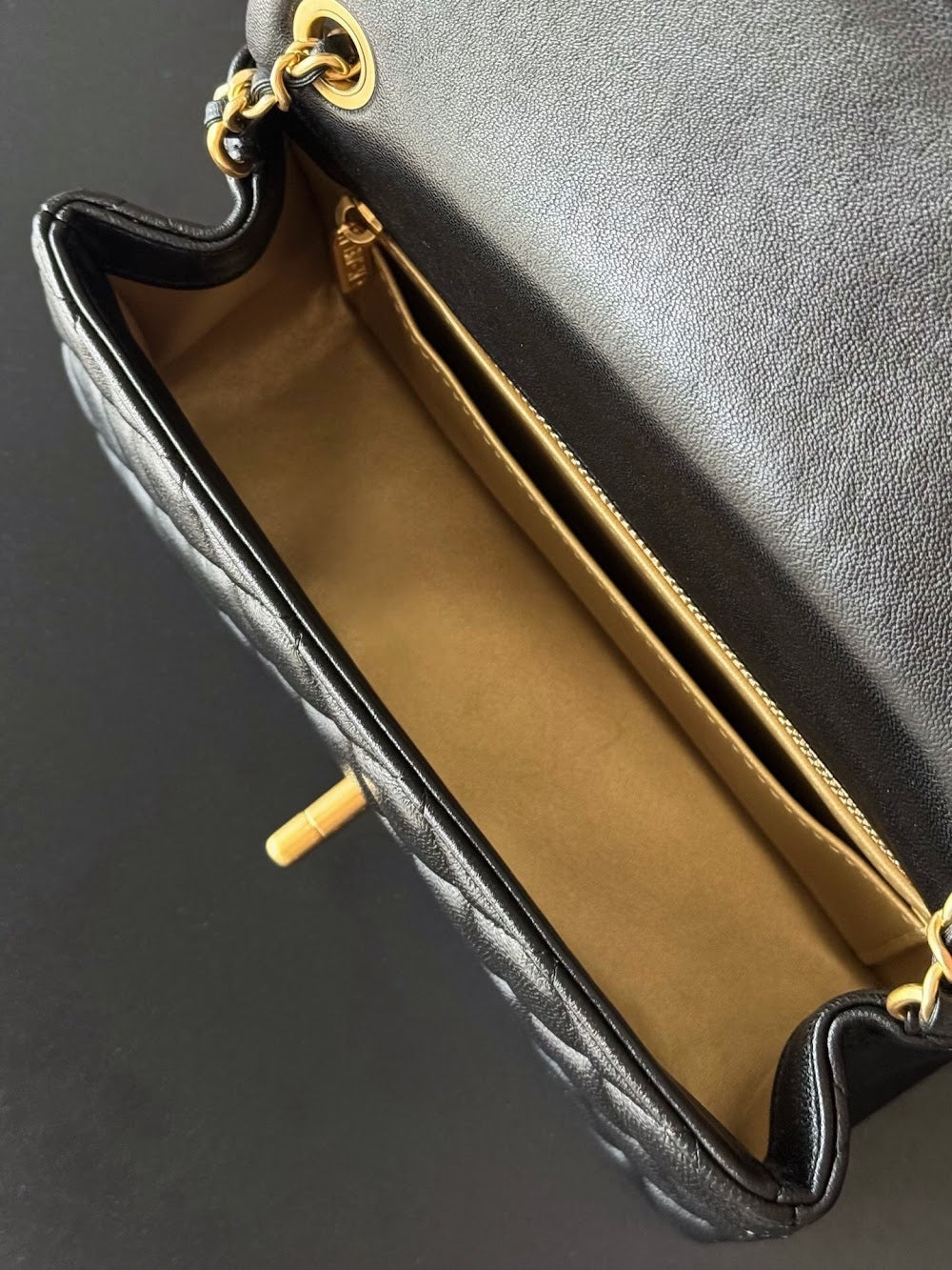 Anum Bags CHn Luxury Bag --112950