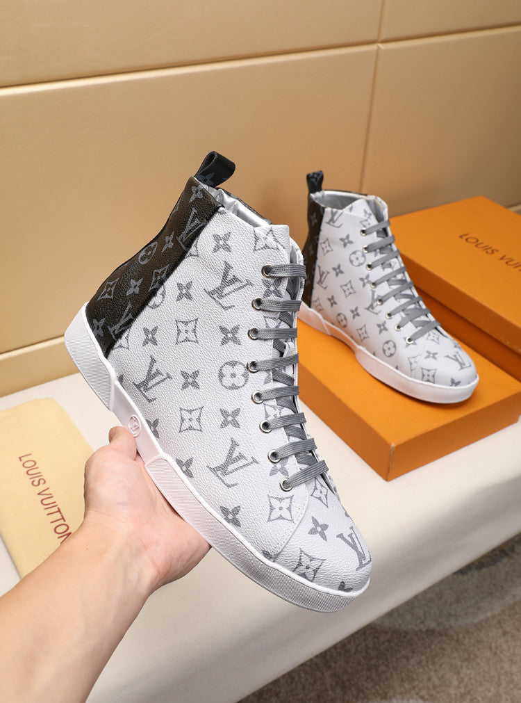 Anum Bags LUV Stellar Trainer Boot White Black Sneaker