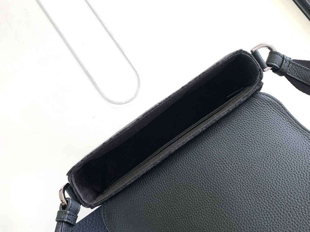 new-luxury-designer-bags-nm16431