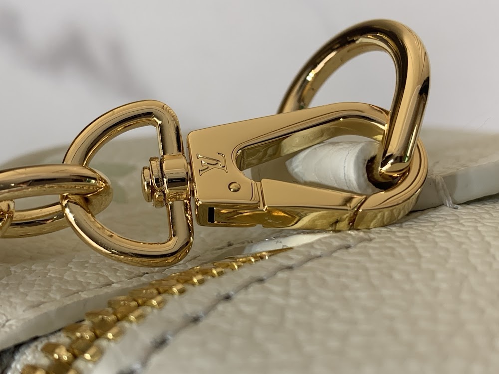 Anum Bags ln Luxury Bag --57409