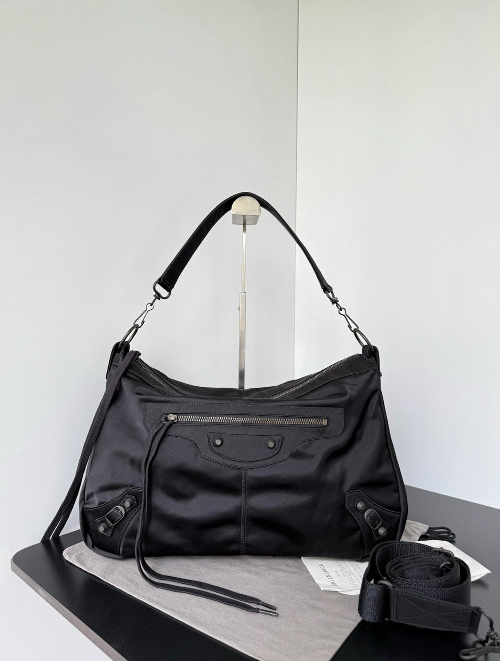 Ezyycart Bags Balenciaga Luxury Bag --111690