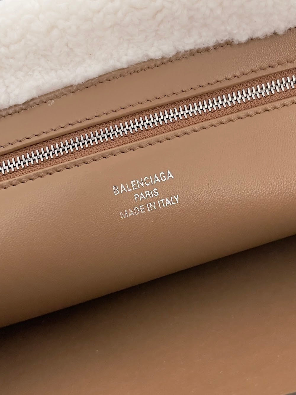 Ezyycart Bags Balenciaga Luxury Bag --110648