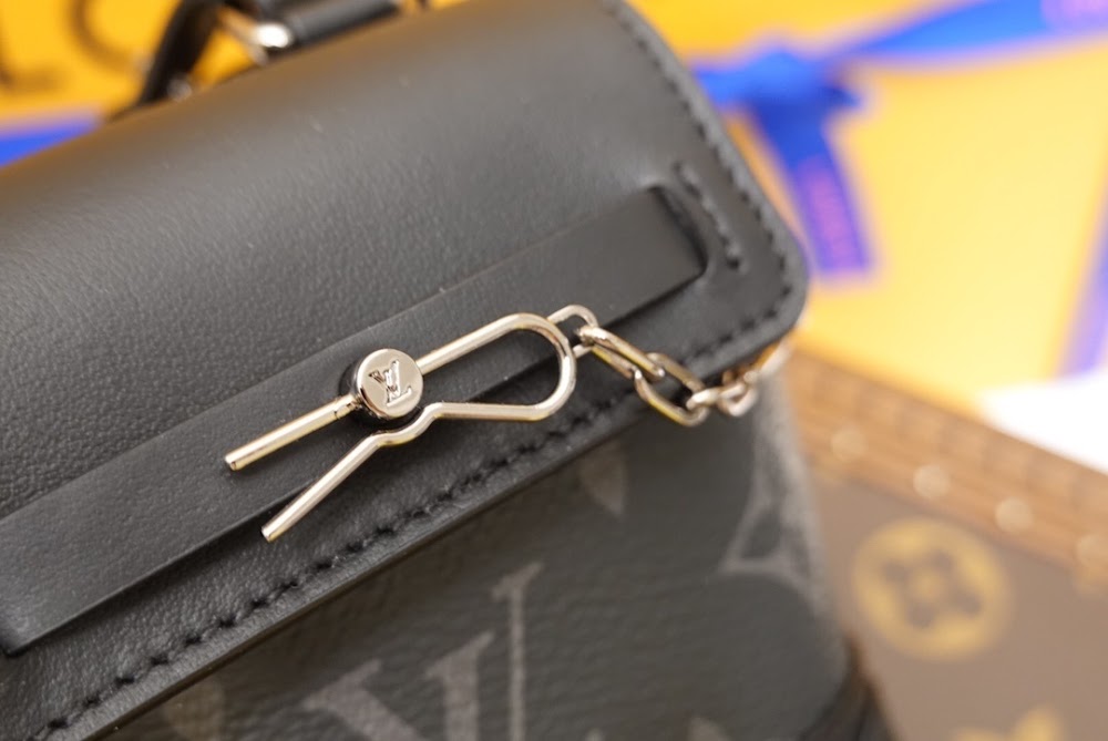 Anum Bags ln Luxury Bag --60104