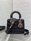 new-designer-premium-bags-nm16329