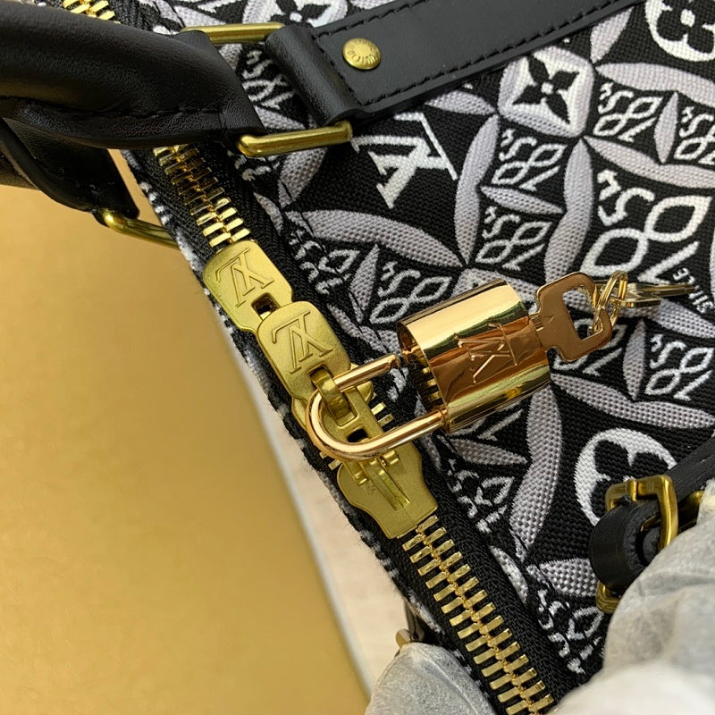 Anum Bags ln Luxury Bag --59632